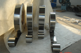 刨絲器與擦絲器的不銹鋼卷帶，調查后認定鑫發